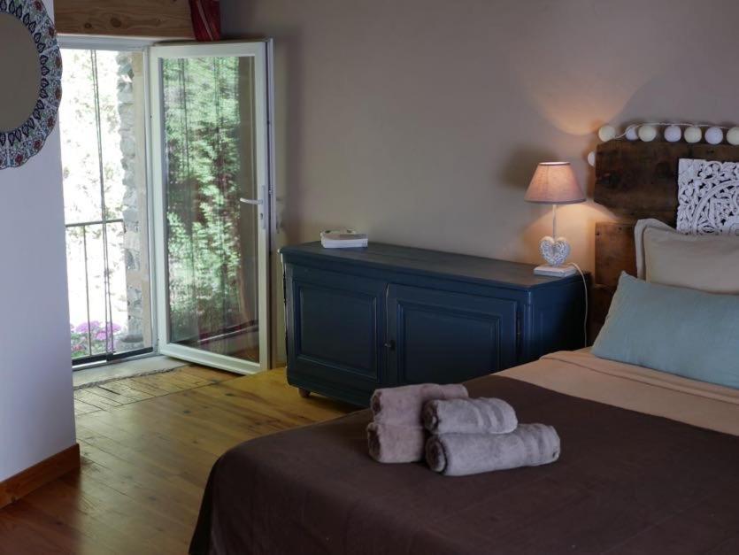 Les Jardins De Lumiere Bed & Breakfast Brusque Bagian luar foto