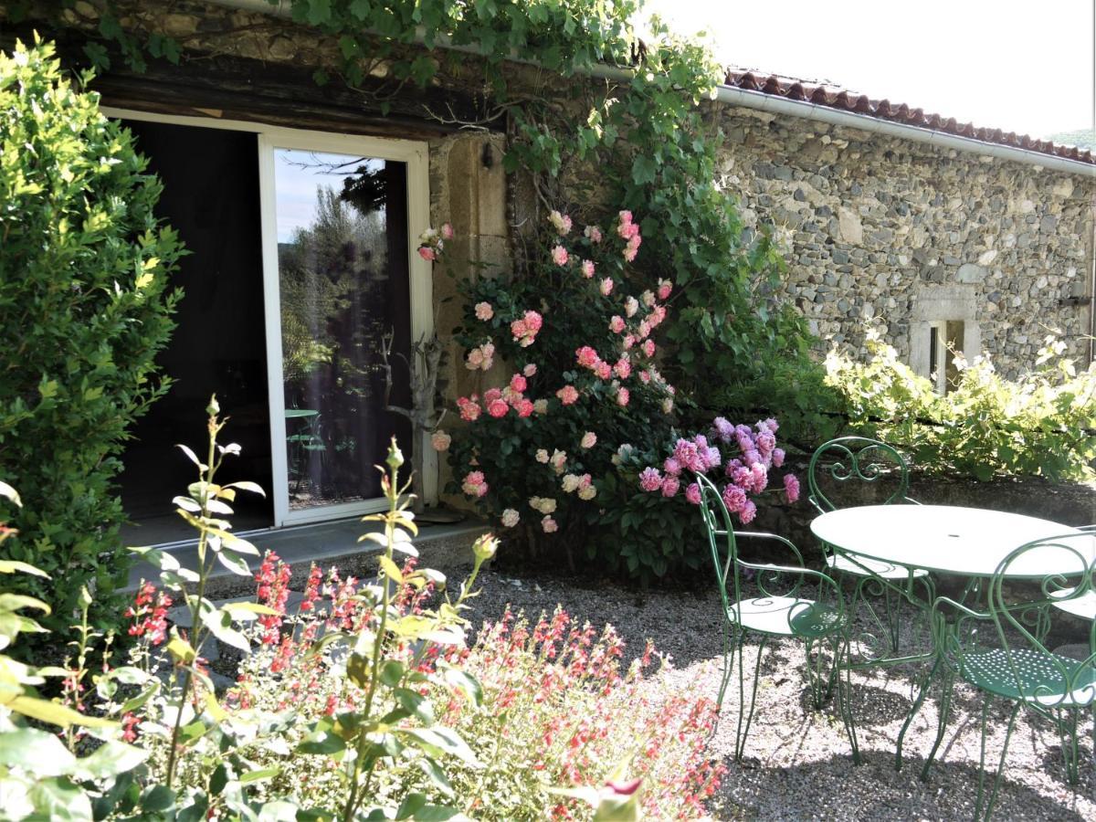 Les Jardins De Lumiere Bed & Breakfast Brusque Bagian luar foto